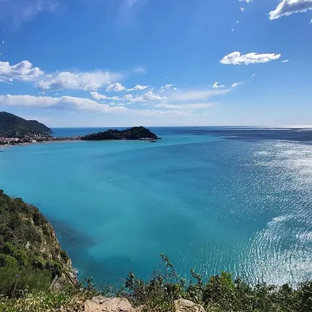 C123 Luxury Apartmán Chiavari